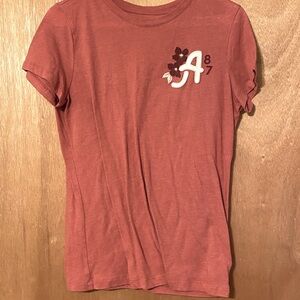 Aeropostale Appliqué Tshirt